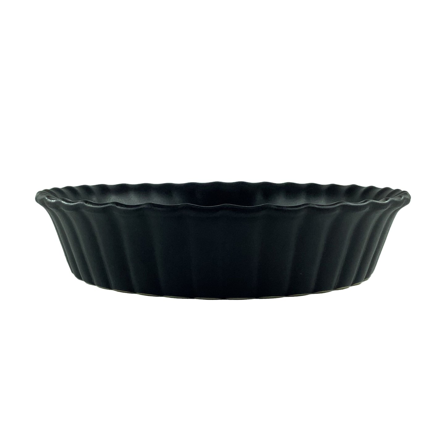 Lafayette Round Noir Stoneware Baker Canvas Home Baker, Black, Ellen DeGeneres, Lafayette, Lafayette Noir, Noir, Portugal, Scalloped