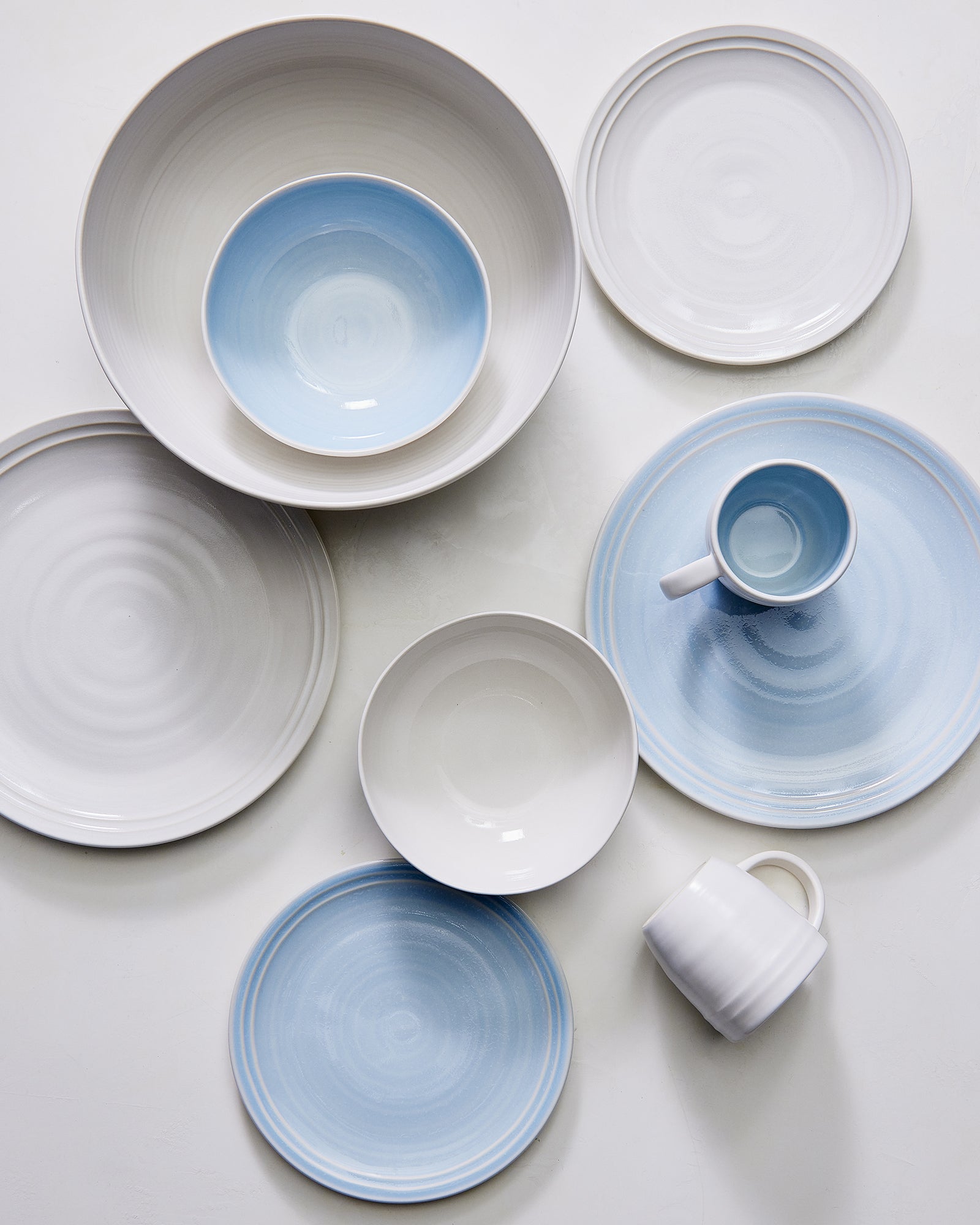 Lines Blue Stoneware Dinner Plate, Set of 4 Canvas Home Blue, Blue Stoneware, Dinner Plates, Lines, Plates, Stoneware Dinner Plate, White, White & Blue