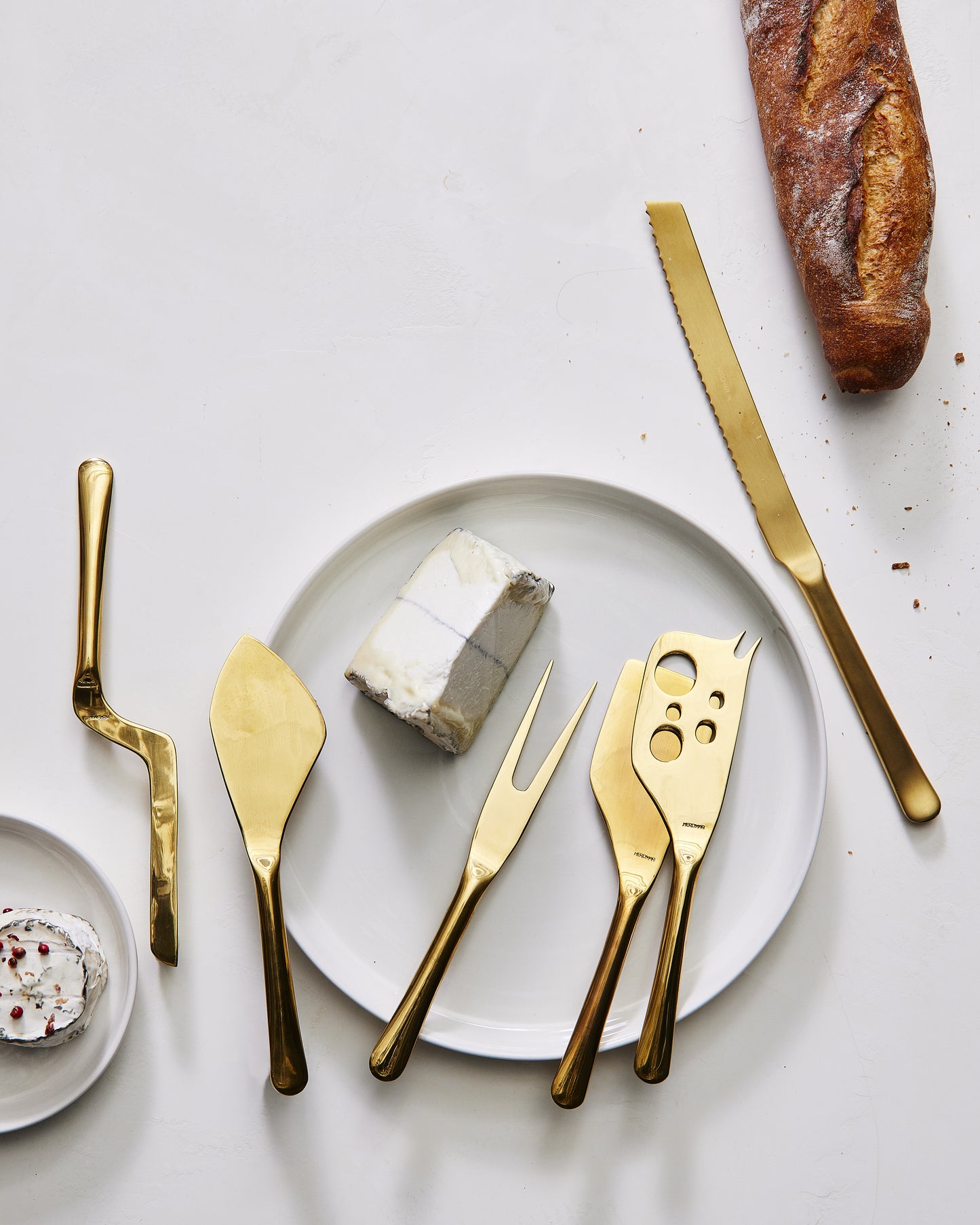 Barcelona Matte Gold Stainless Steel 5 Piece Cheese Service Gift Set