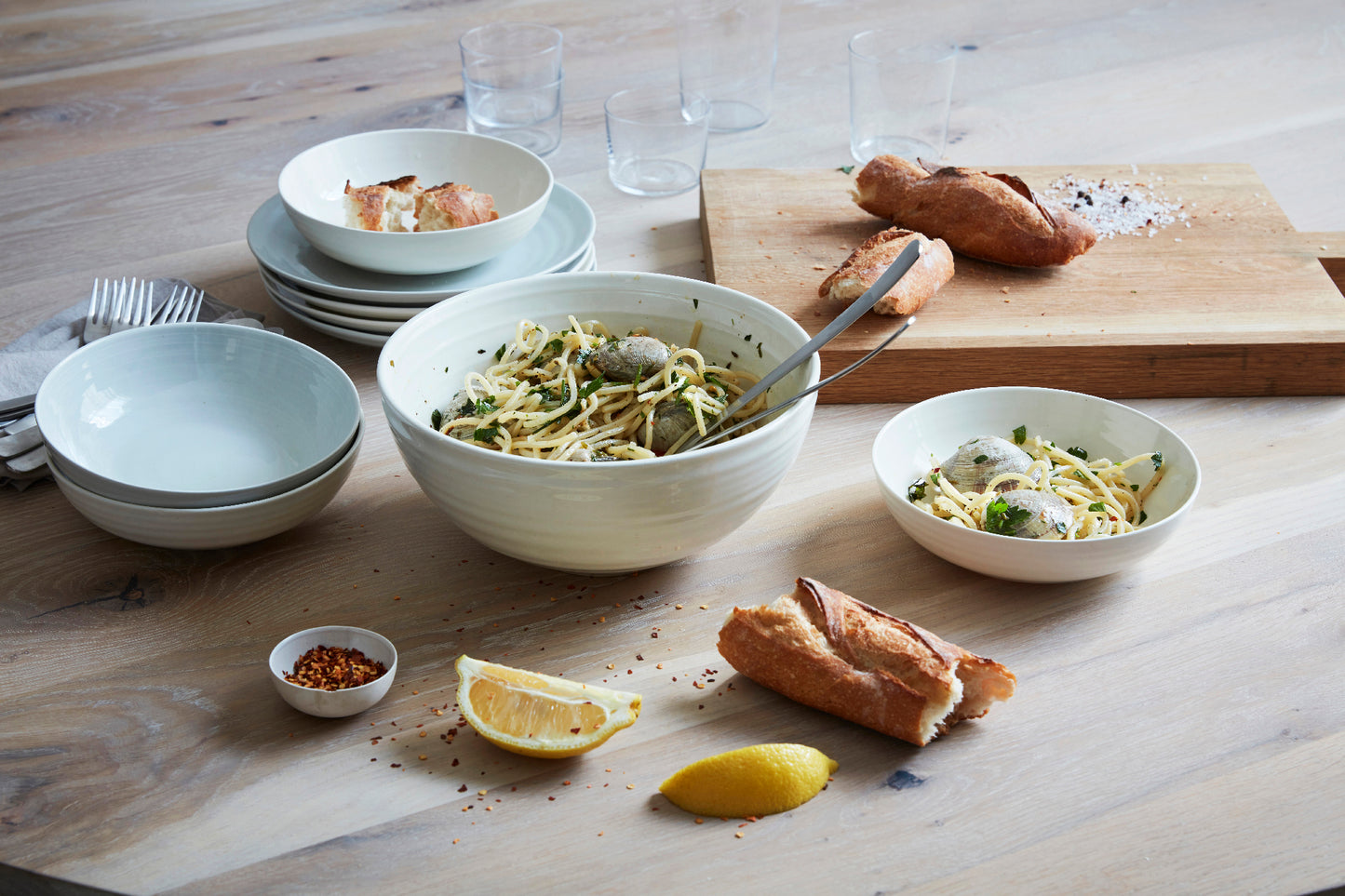 Daniel Smith Pasta Bowl - Set of 4 - Ivory Canvas Home bowl, Bowls, canvas home, contemporary dinnerware, Daniel Smith, Daniel Smith Collection, dinner party, dinnerware, dinnerware sets, dish sets, family, Ivory, Large, modern dinnerware, Pasta bowl, Place Setting, Plates, simple dinnerware, tabletop, tableware