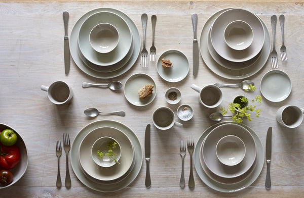 Shell Bisque 3-piece place setting - Grey