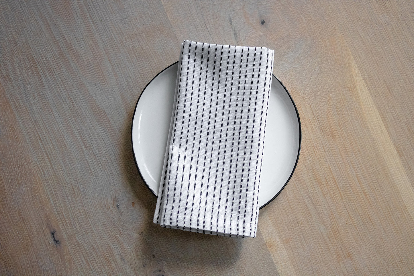 Stitched Cotton White/Black Napkin, Set of 4