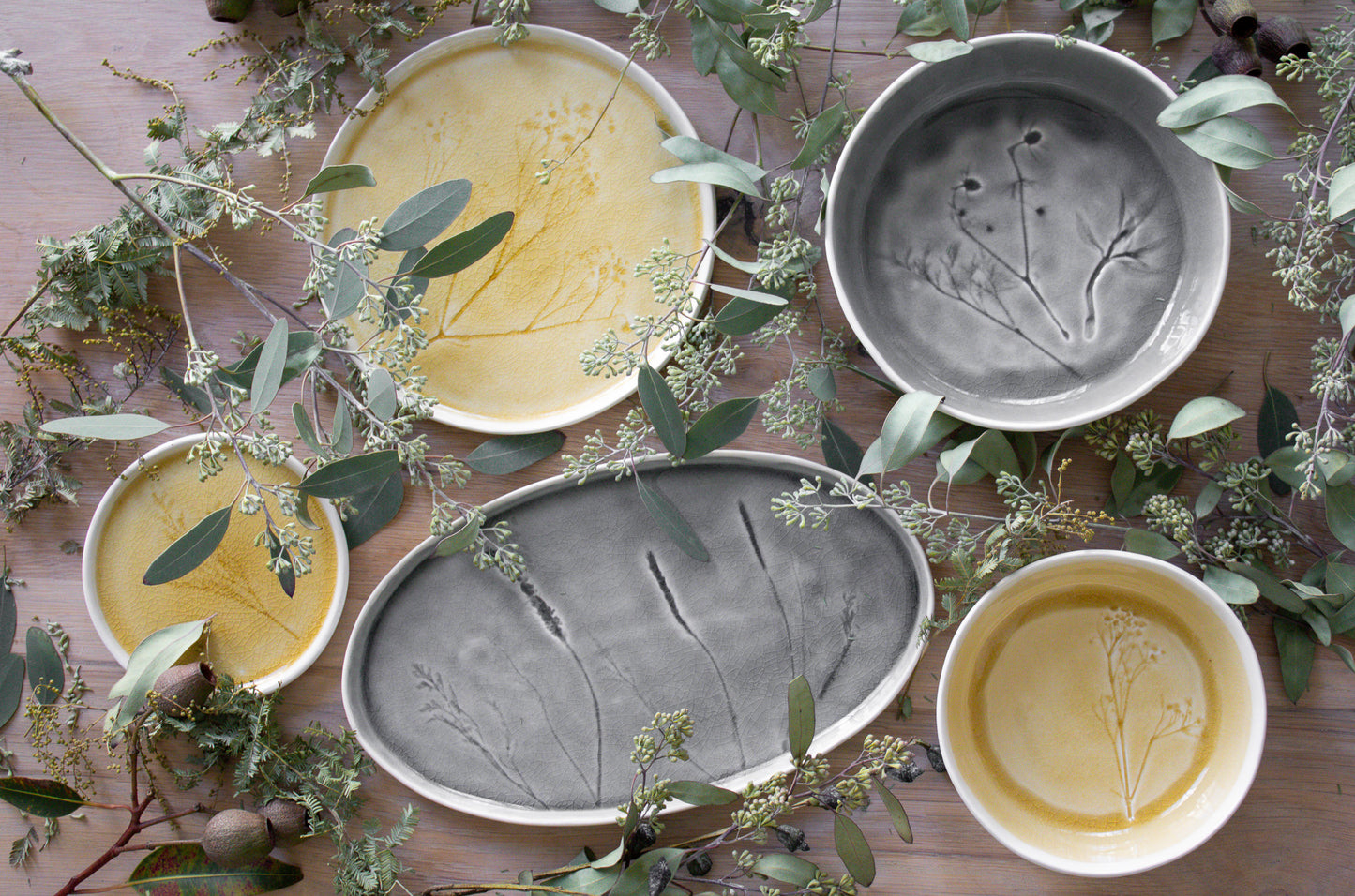 Meadow Yellow Porcelain Medium Plate, Set of 4