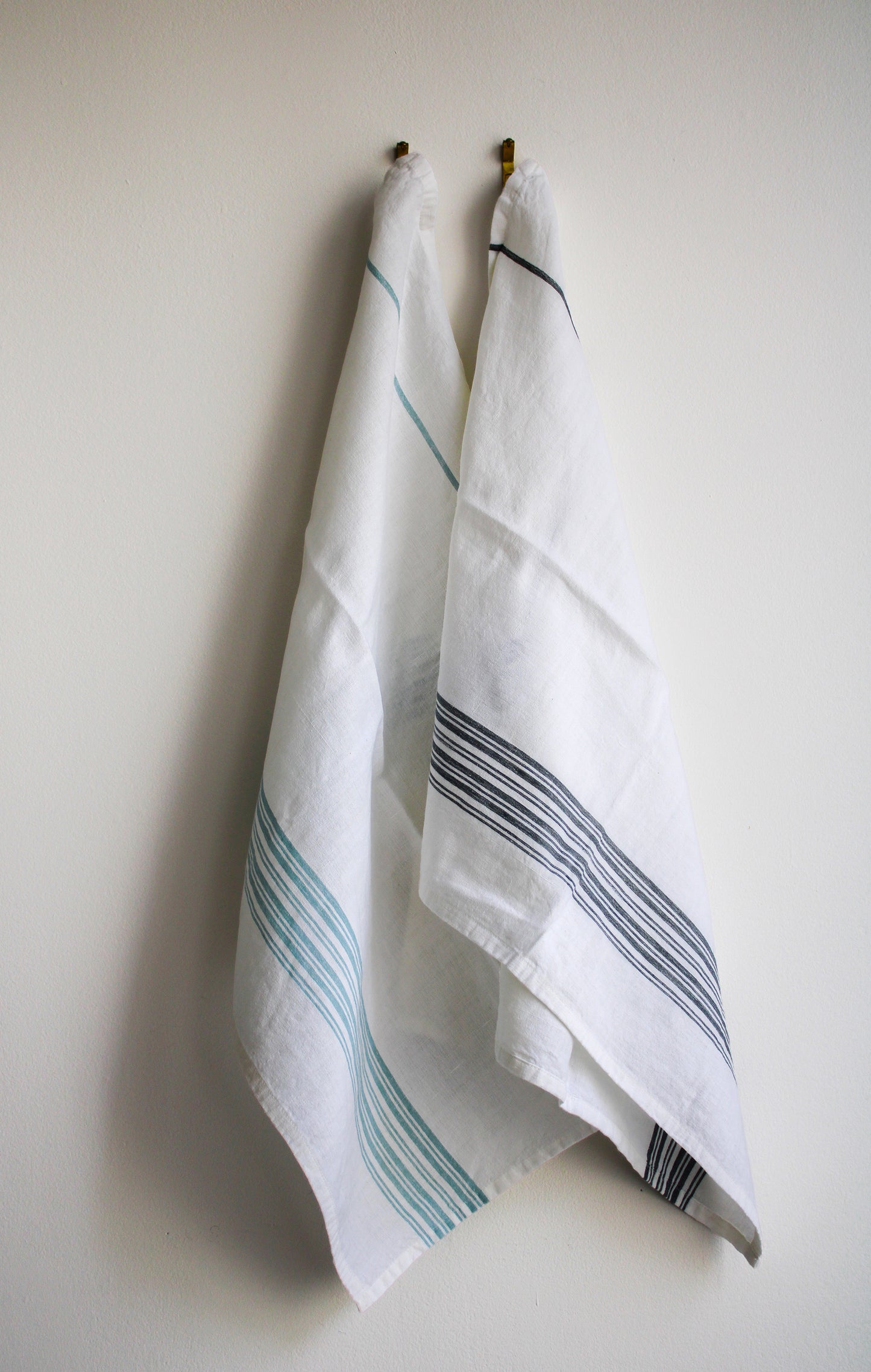 Dinard Light Blue Tea Towel, Set of 2