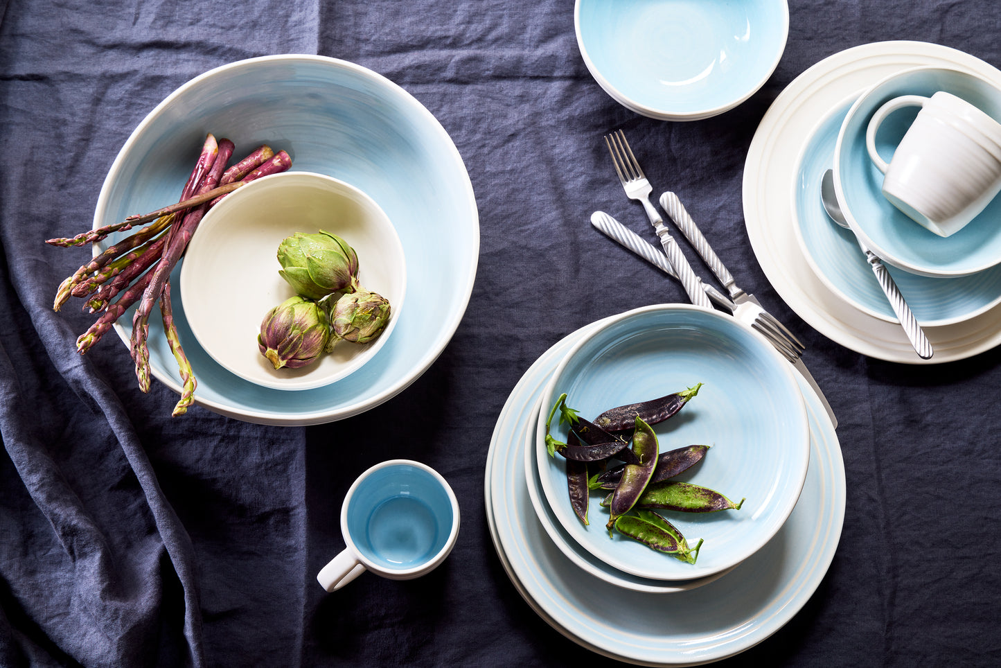 Lines Blue Stoneware 4 Piece Dinnerware Set, Service For 1