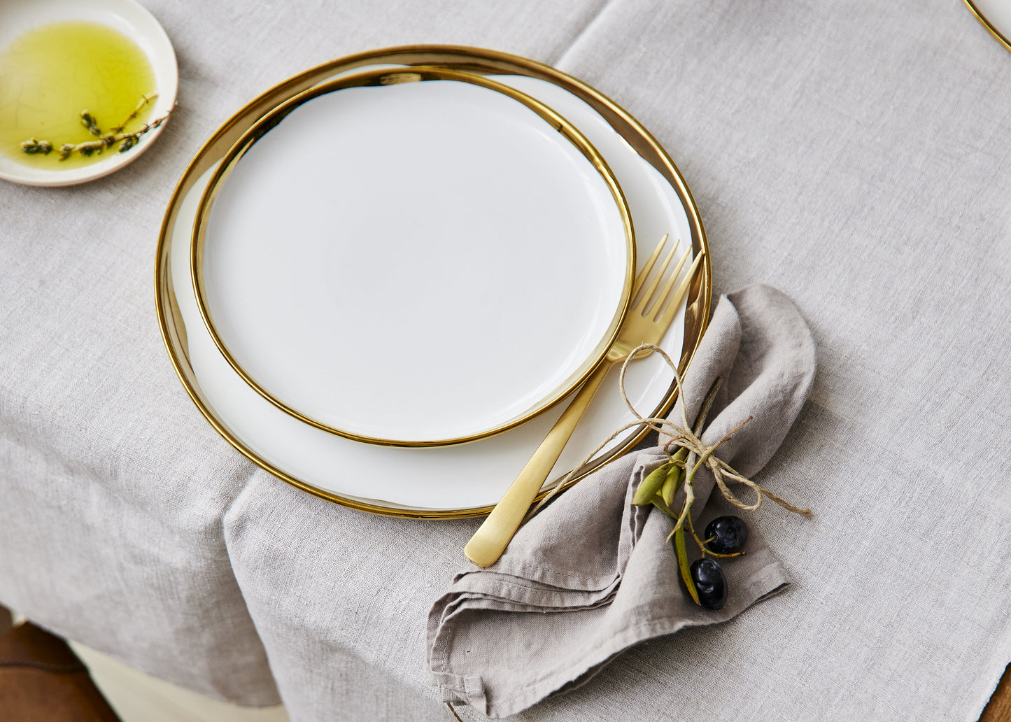 Dauville Gold Metallic Porcelain Salad Plate, Set of 4