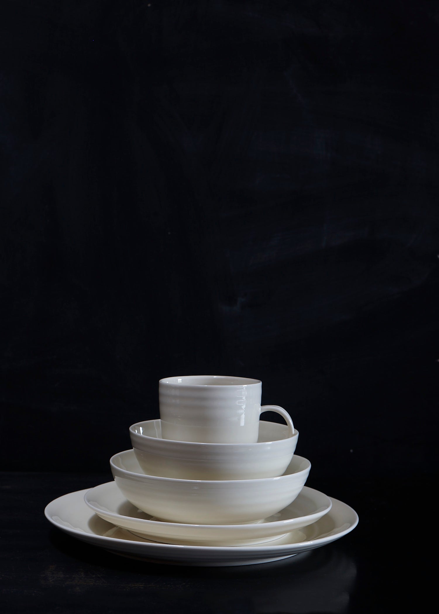Daniel Smith Salad Plate - Set of 4 - Ivory Canvas Home canvas home, contemporary dinnerware, Daniel Smith, Daniel Smith Collection, dinner party, dinnerware, dinnerware sets, dish sets, family, Ivory, Large, modern dinnerware, Place Setting, Plates, simple dinnerware, tabletop, tableware