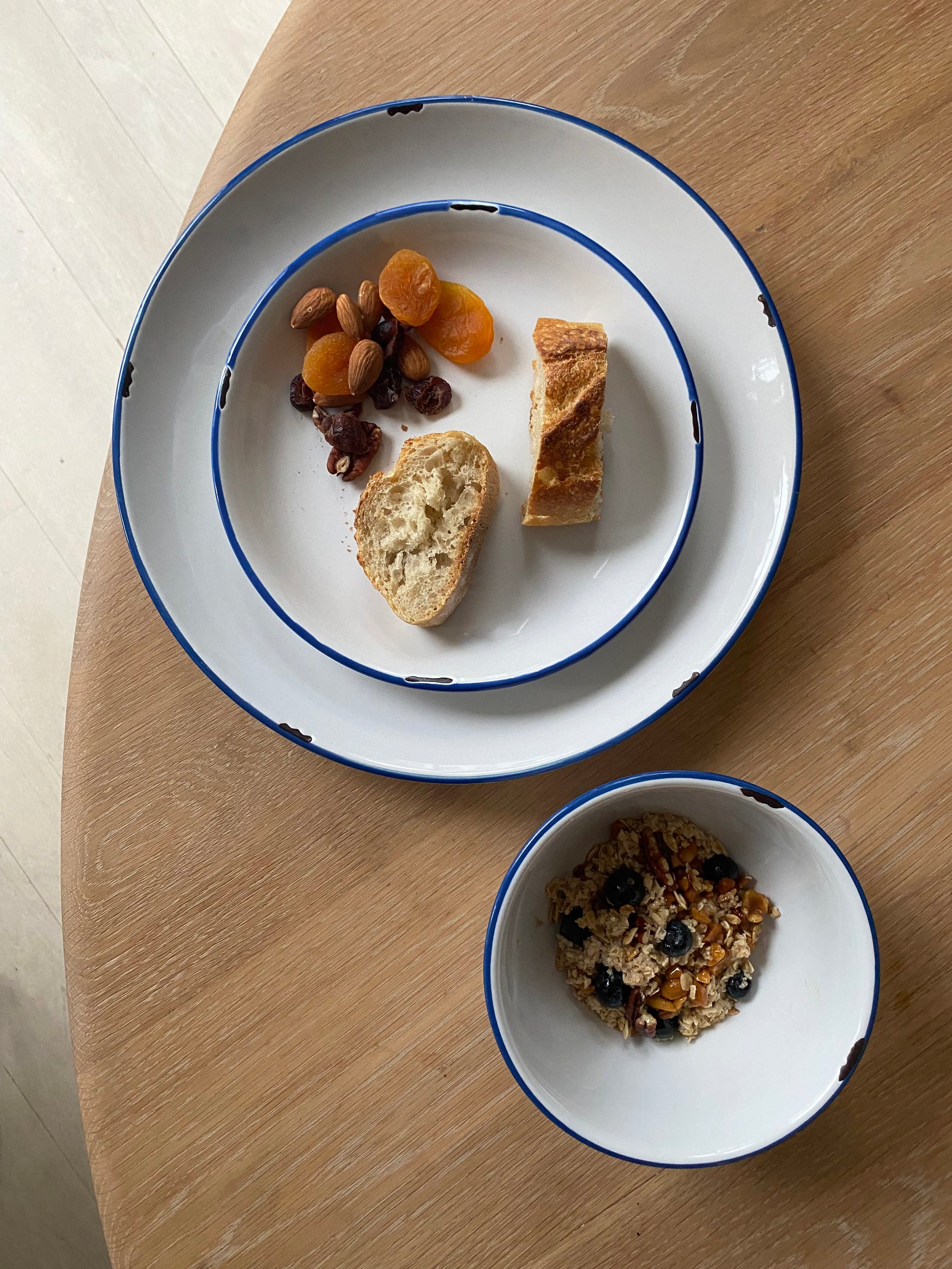 Tinware Blue Rim Stoneware 4 Piece Dinnerware Set, Service For 1 Canvas Home "contemporary dinnerware", canvas home, dinnerware, Enamel, Entertainment, Friends, Gift, Plates, related-tinware-plates, Summer, Tinware Collection, Vintage