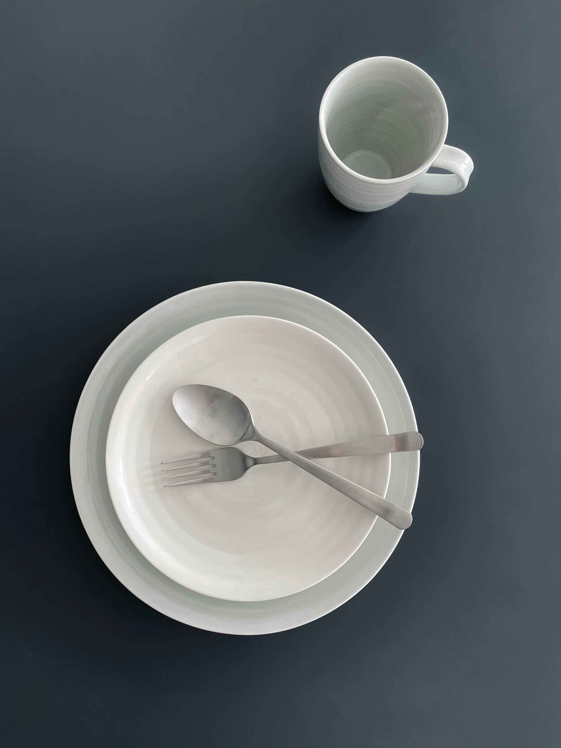 Daniel Smith Smoke Porcelain 16 Piece Dinnerware Set, Service For 4 Canvas Home canvas home, contemporary dinnerware, Daniel Smith, Daniel Smith Collection, dinner party, dinnerware, dinnerware sets, dish sets, family, Large, modern dinnerware, Place Setting, Plates, simple dinnerware, Smoke, tabletop, tableware