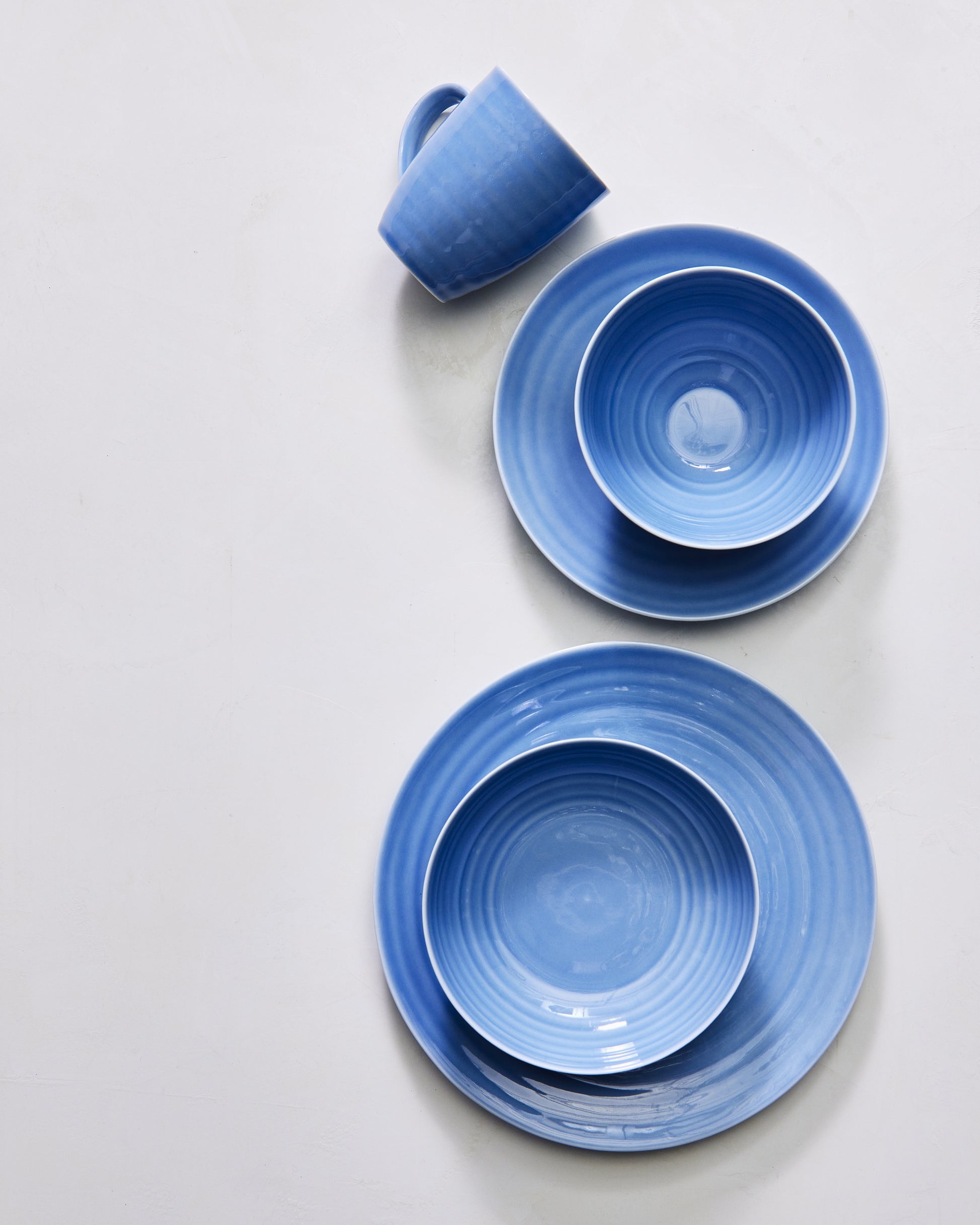 Daniel Smith Blue Porcelain 16 Piece Dinnerware Set, Service For 4 Canvas Home Blue, canvas home, contemporary dinnerware, Daniel Smith, Daniel Smith Collection, dinner party, dinnerware, dinnerware sets, dish sets, family, Large, modern dinnerware, Place Setting, Plates, simple dinnerware, tabletop, tableware